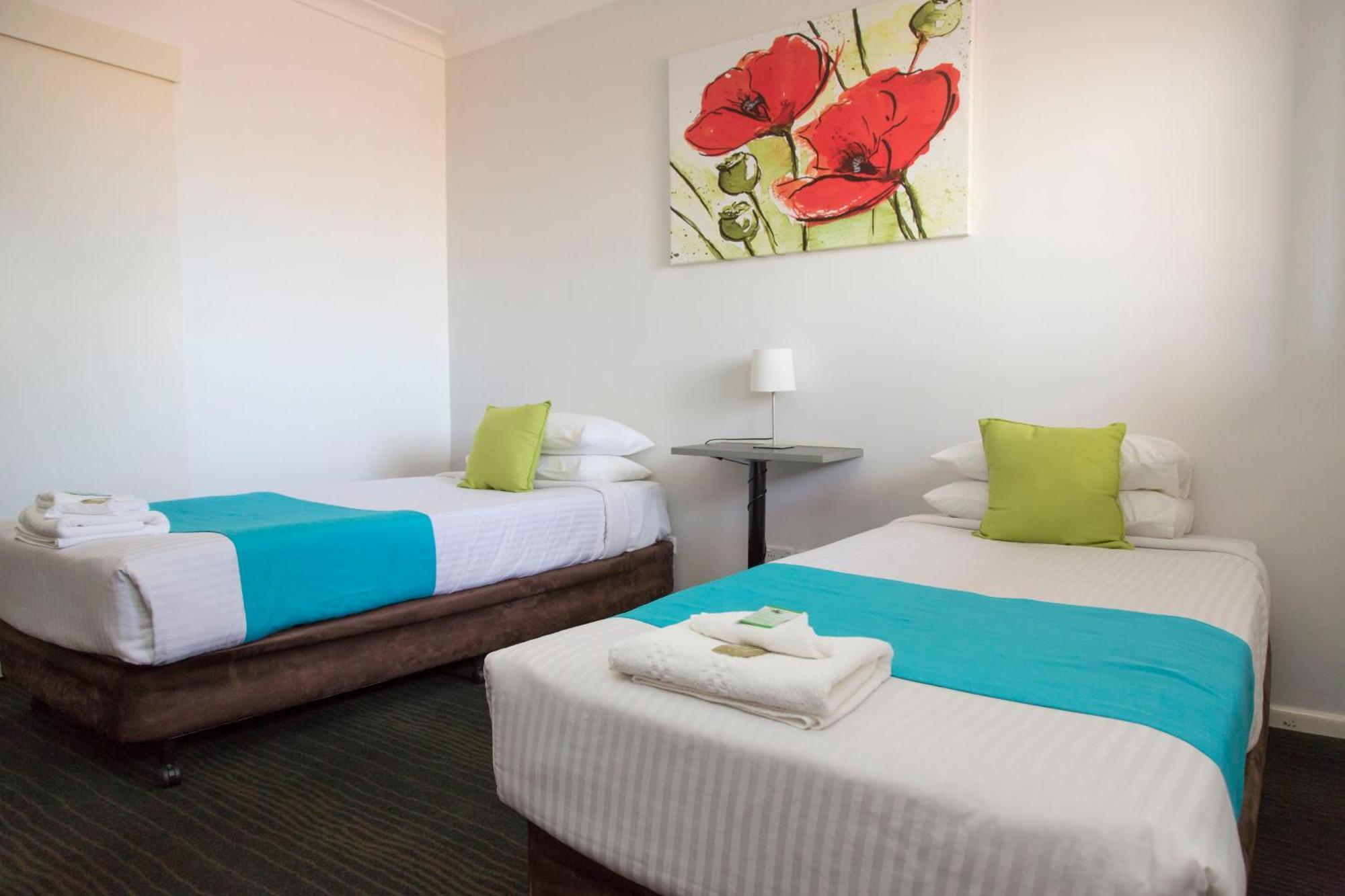 A Line Motel Гриффит Номер фото